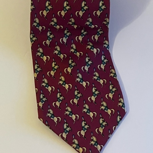 Brooks Brothers Red Patterned Men's Tie - Picture 7 of 7